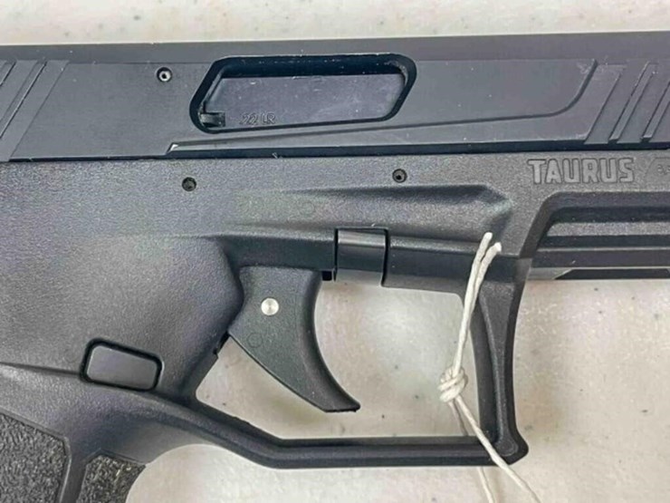 taurus-pistol-image-3