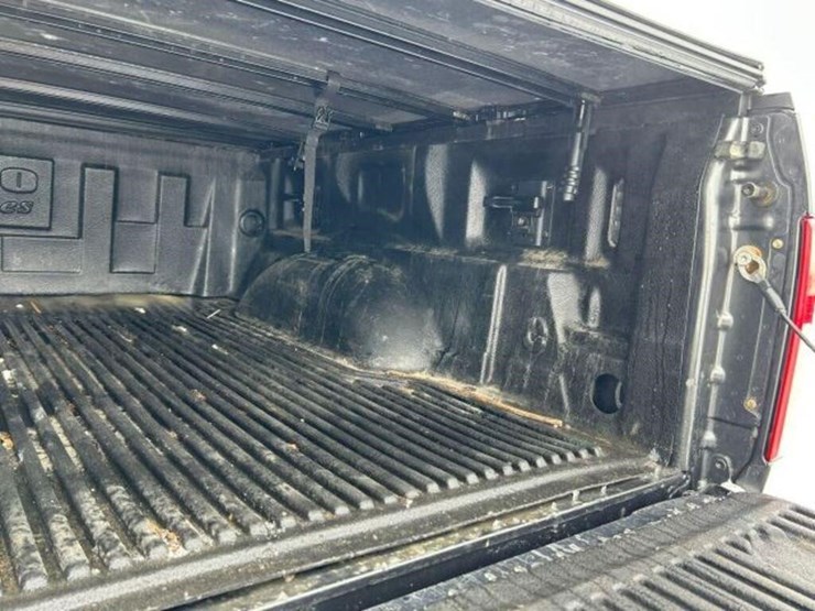 2017-ford-f150-xlt-image-40