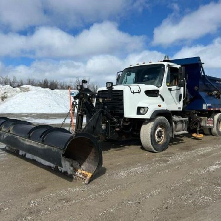 2013 FREIGHTLINER 108SD