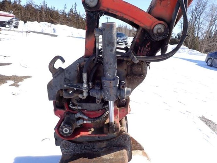 2017-kubota-kx080-4-image-43