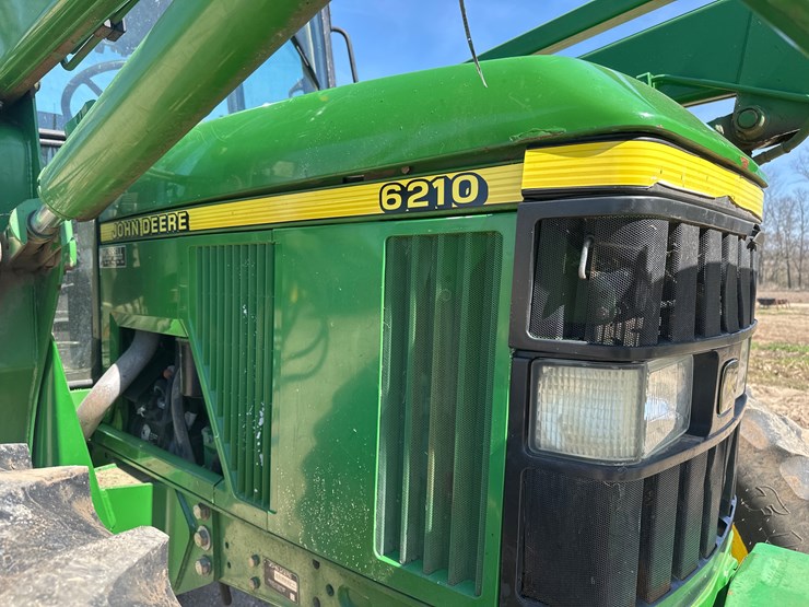2000-john-deere-6210-image-23