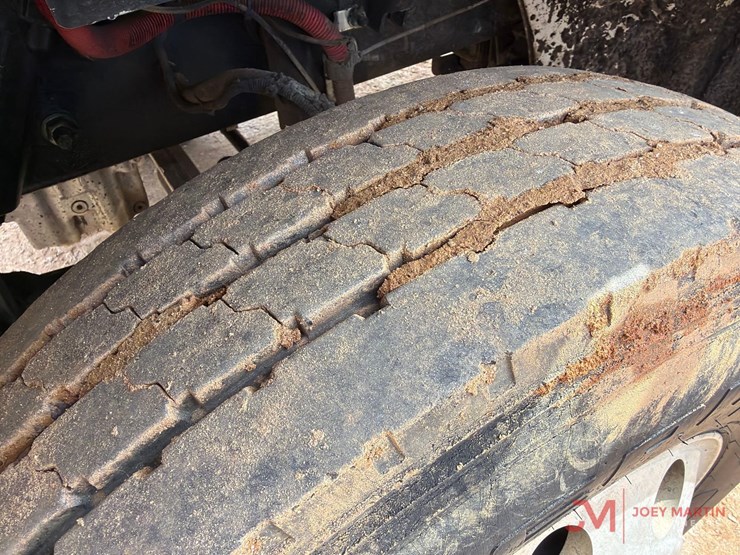 2008-freightliner-tack-truck-image-9