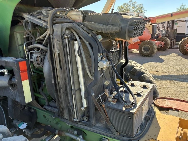 2005-john-deere-7130-image-31