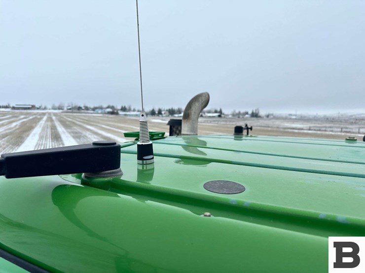 2011-john-deere-9530-image-152