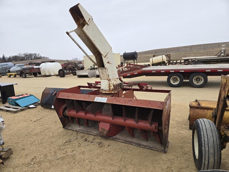 #334-•-lundell-3-pt-6'-snowblower-image-5
