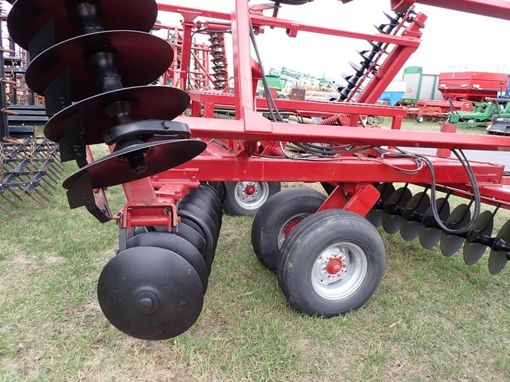 case-ih-3900-image-9