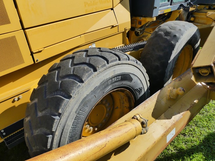 2018-deere-770g-image-7