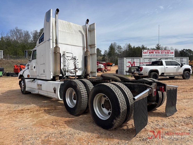 1995-ford-tractor-image-4