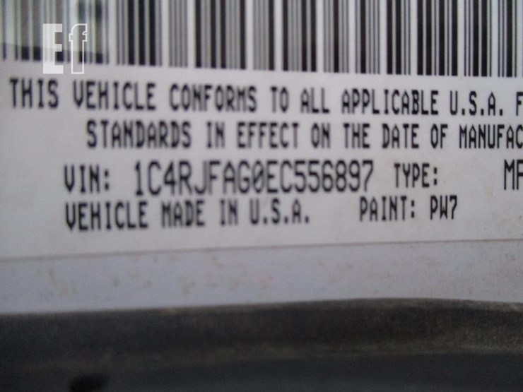 2014-jeep-grand-cherokee-image-17