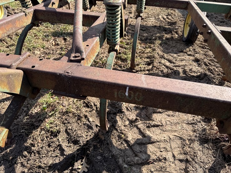 john-deere-1600-image-28