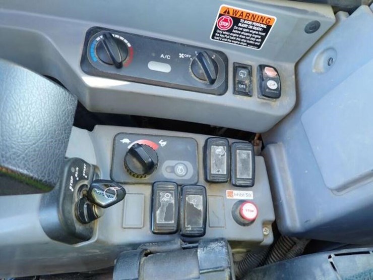 2017-kubota-kx080-4-image-18