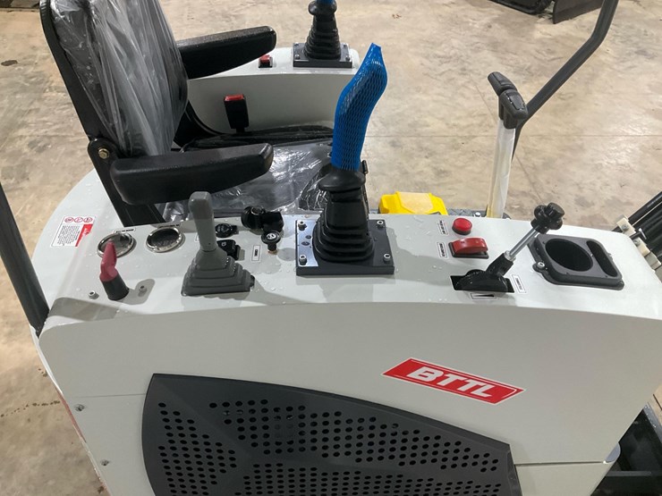 #1602-•-unused-2025-bttl15h-6-excavator-image-13