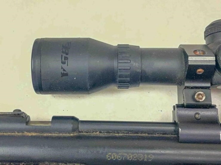 crosman-air-pistol-image-6