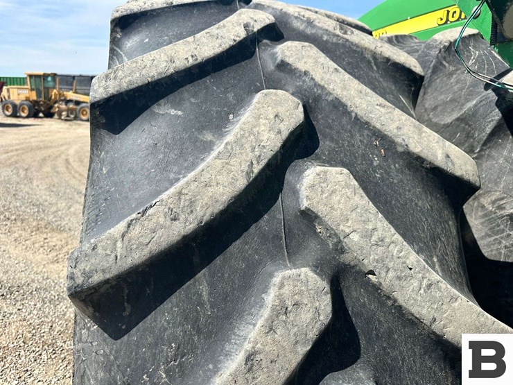 2000-john-deere-9400-image-12