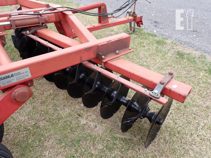 case-ih-3800-image-8