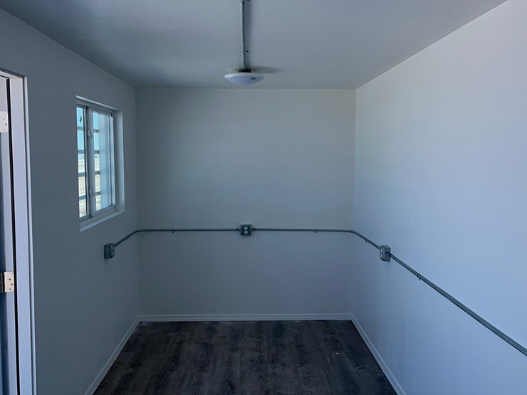 20ft-office-storage-container-image-16