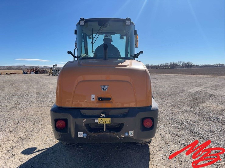 2021-case-221f-image-6