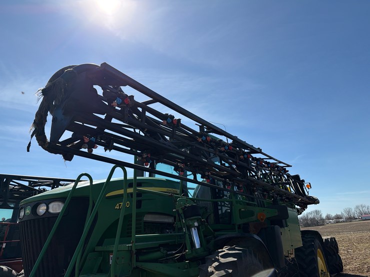 2008-john-deere-4730-image-16