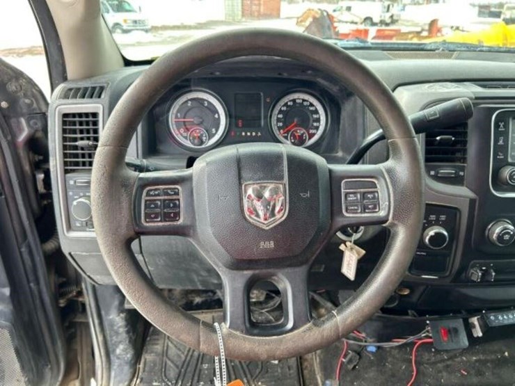 2014-ram-2500-hd-image-17