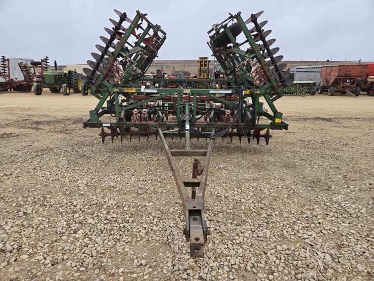 #85-•-glencoe-24'-soil-finisher-image-2