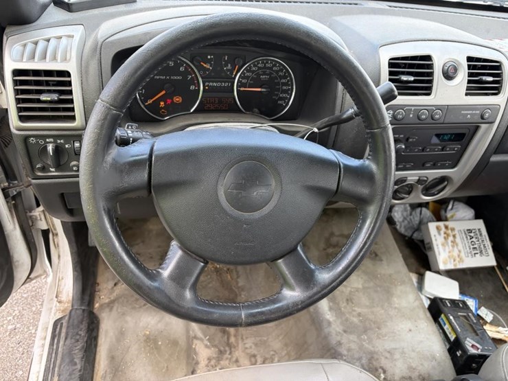 2009-chevrolet-colorado-image-13