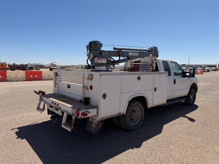 2013-ford-f350-image-5