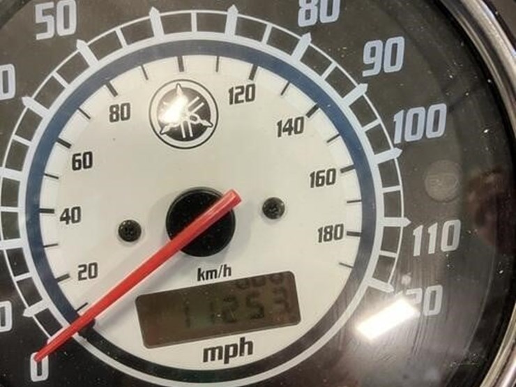 2001-yamaha-xvs1100-image-7