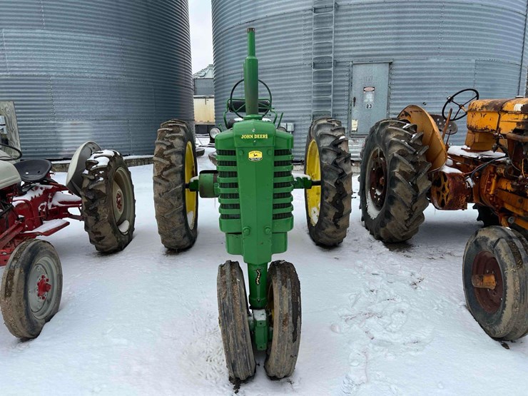 john-deere-b-image-13