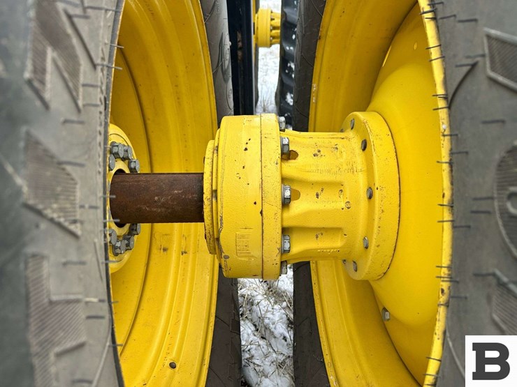 2011-john-deere-9530-image-47