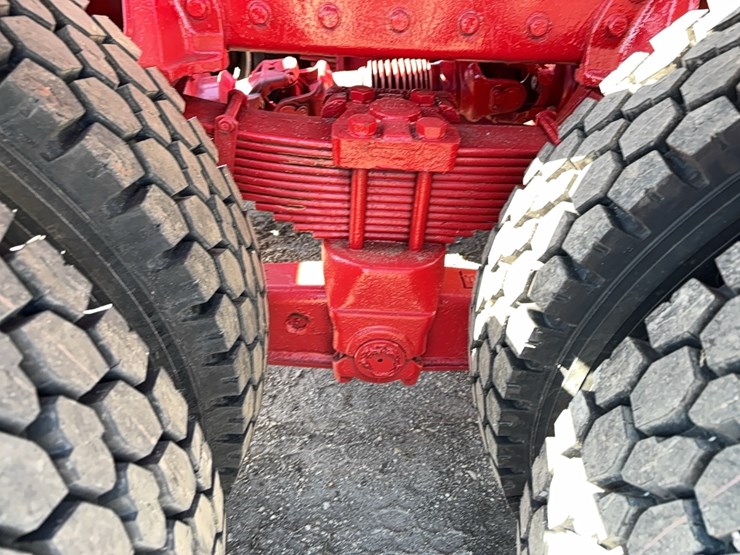 2001-kenworth-t800-image-11