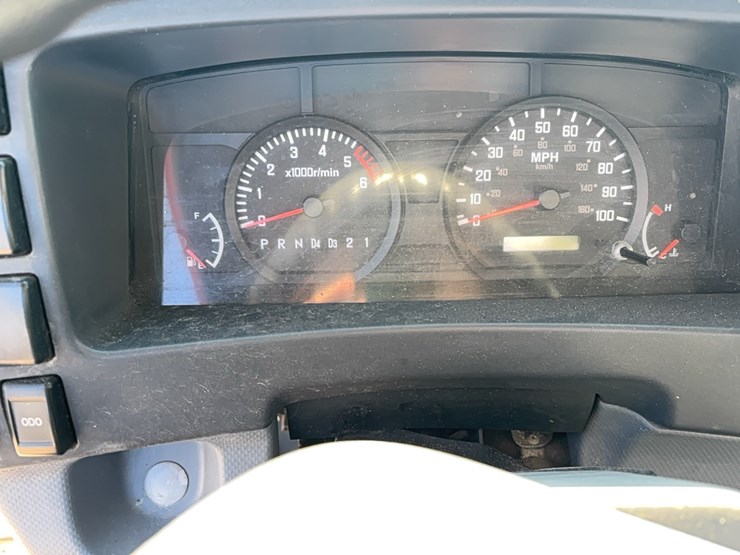 2008-isuzu-npr-image-20