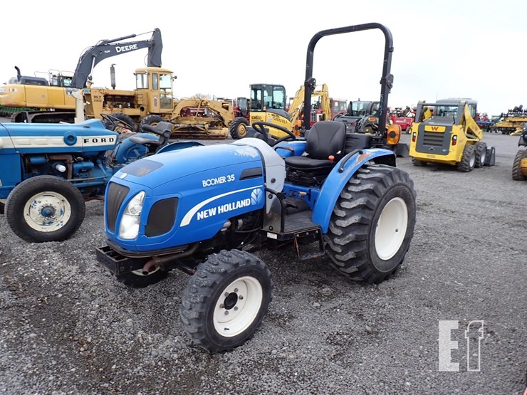 new-holland-35-image-2