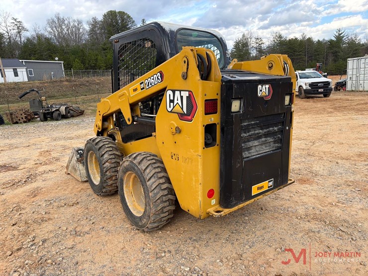 2023-caterpillar-226d3-image-3