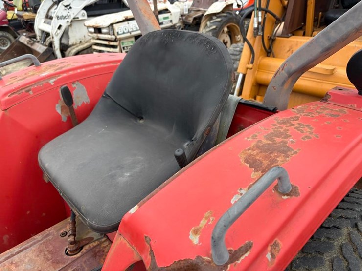 massey-ferguson-1020-image-12