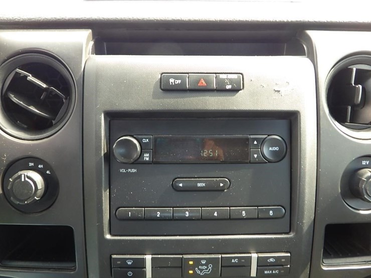 2013-ford-f150-image-30