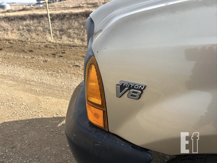 2001-ford-f350-xl-image-13