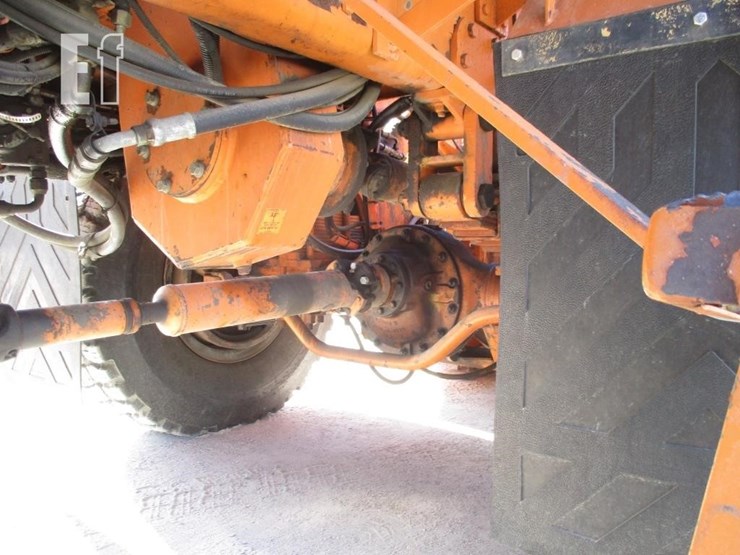 1992-caterpillar-c13-image-29