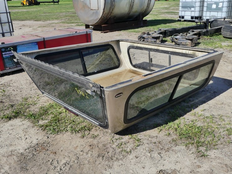 2014-toyota-tacoma-image-1