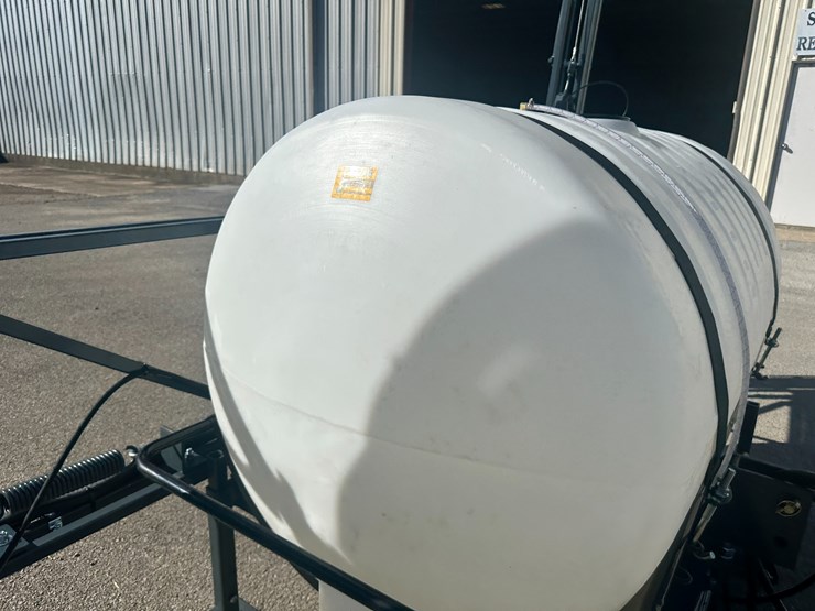 #32796-•-**unused-bowman-agmate-41'-300-gallon-3pt-sprayer-image-22