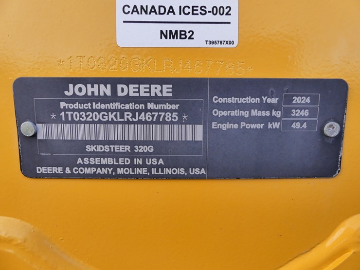 2024-deere-320g-image-18