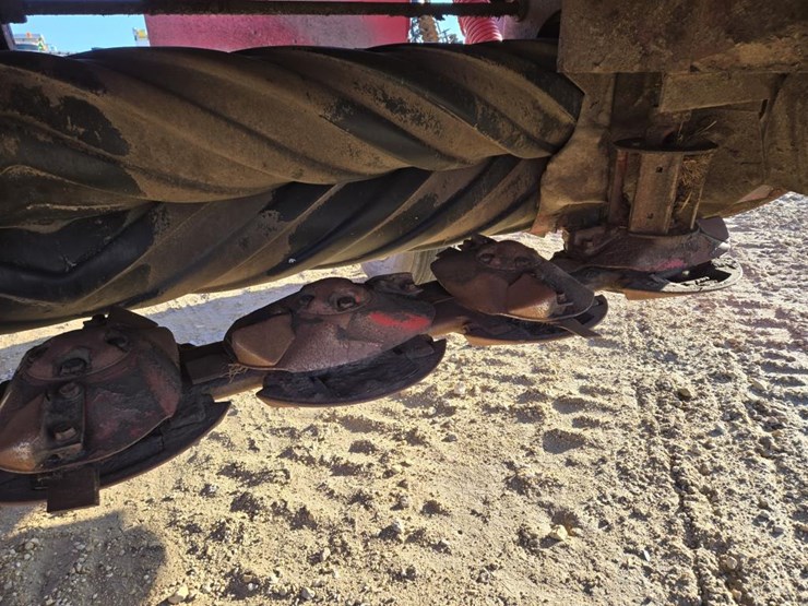 new-holland-h7220-image-11