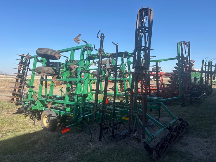 great-plains-8324dv-image-6