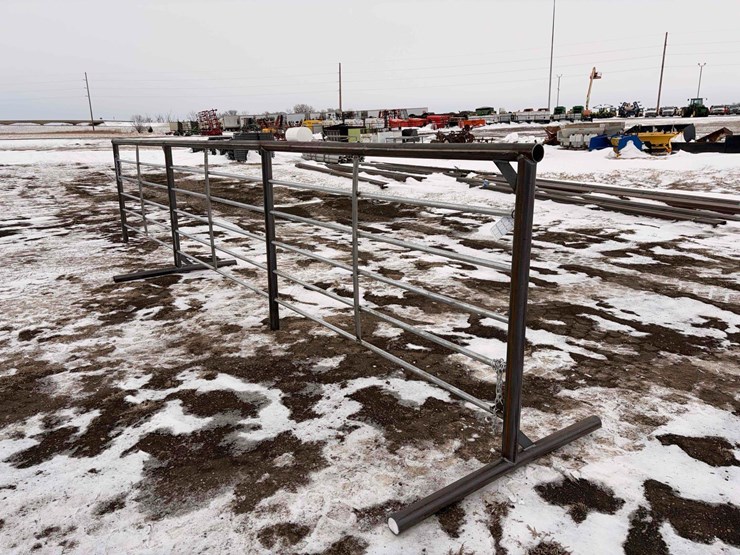 free-standing-panel-image-1