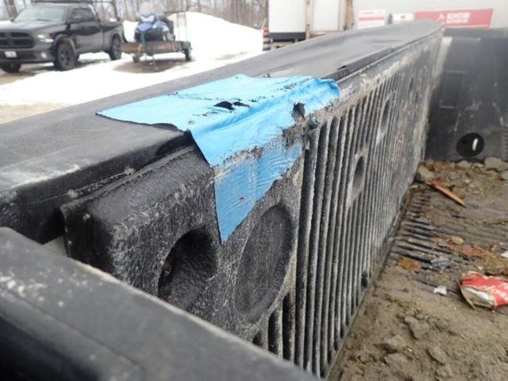 2015-dodge-1500-image-50