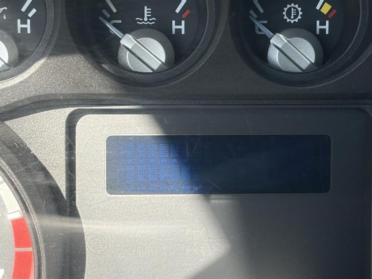 2016-ford-f250-sd-image-28