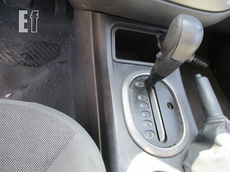 2005-ford-escape-xlt-image-9