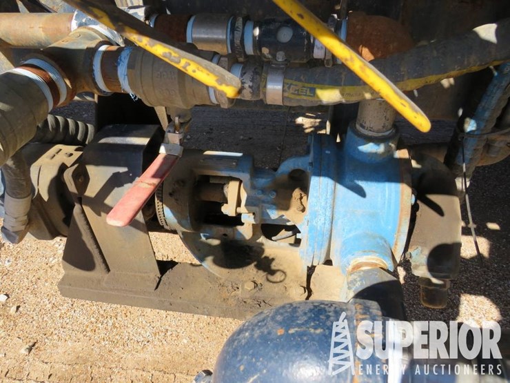 2005-international-durastar-4400-image-11