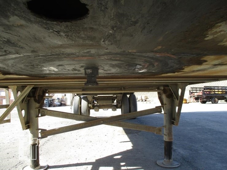 2001-utility-van-image-8