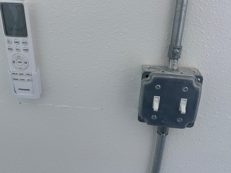 20ft-office-storage-container-image-19