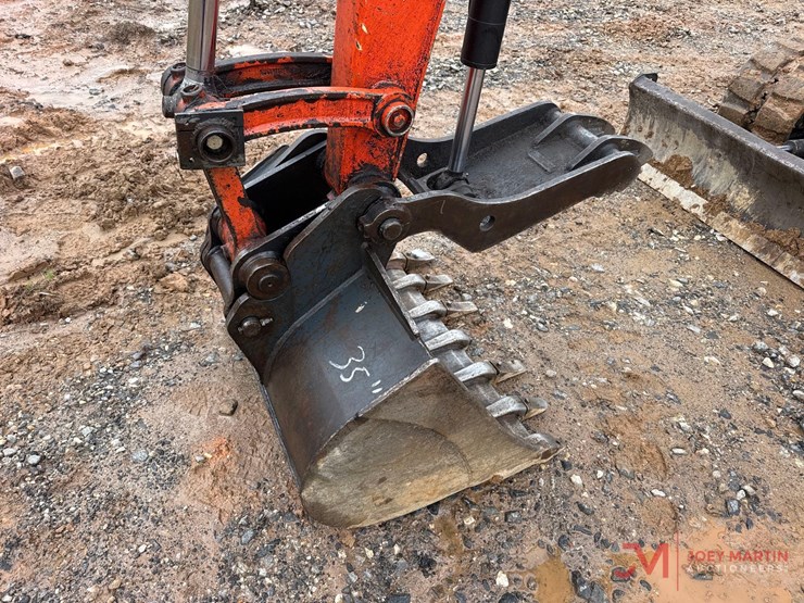 2012-kubota-kx057-4-image-12